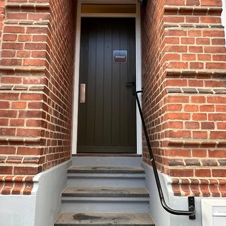 Byhuset - Penthouse Aparthotel 3*