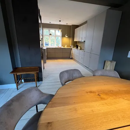 Aparthotel Byhuset - Penthouse 3*