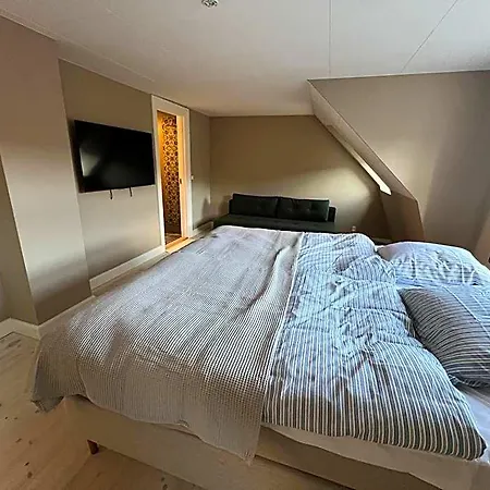 Byhuset - Penthouse Lägenhetshotell 3*